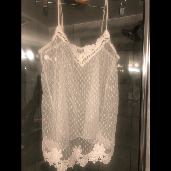 Victoria’s Secret nightie and shorties set - Picture 2 of 8